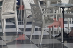 Комфортни и стилни маси и столове от ратан за хотел